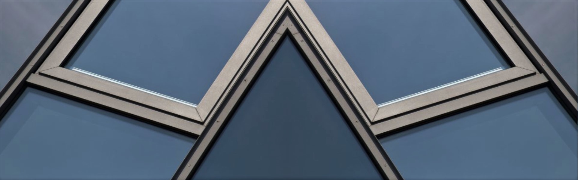 Slider, Structural Glazing in Purfleet, RM19